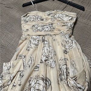 Vera Wang Strapless Dress sz 8